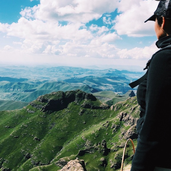 Meet your Posher, Stephanie - Picture 6 of 7